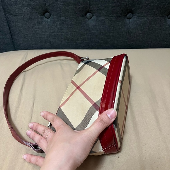 Authentic Burberry mini shoulder bag - Picture 5 of 11